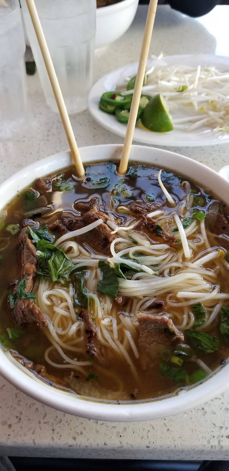 Pho Tasty | restaurant | 19117 Pioneer Blvd, Artesia, CA 90701, USA | 5629241838 OR +1 562-924-1838