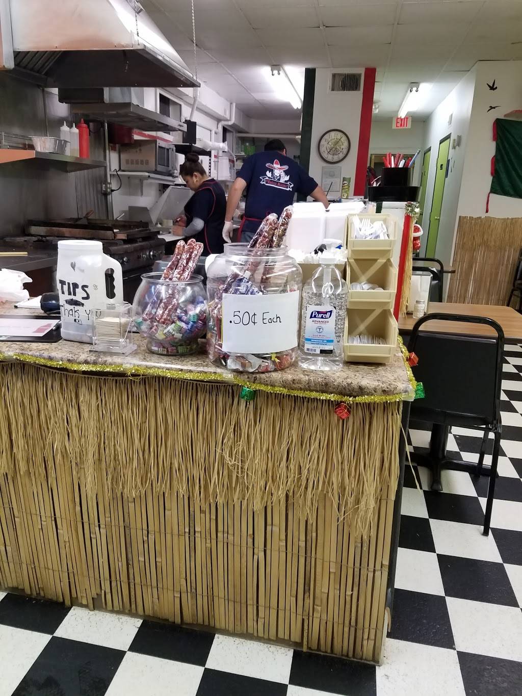 Taco’s Nacho’s | restaurant | 224 S Main St, Bryan, OH 43506, USA | 4195518965 OR +1 419-551-8965