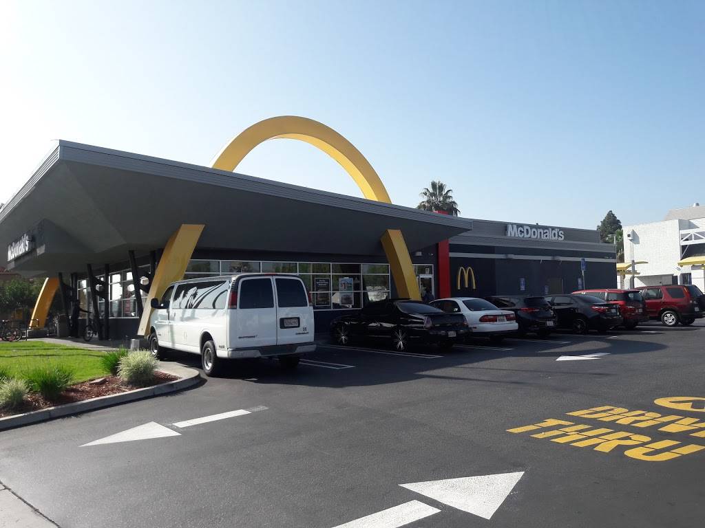 McDonalds | cafe | 17455 S Central Ave, Carson, CA 90746, USA | 3108855500 OR +1 310-885-5500