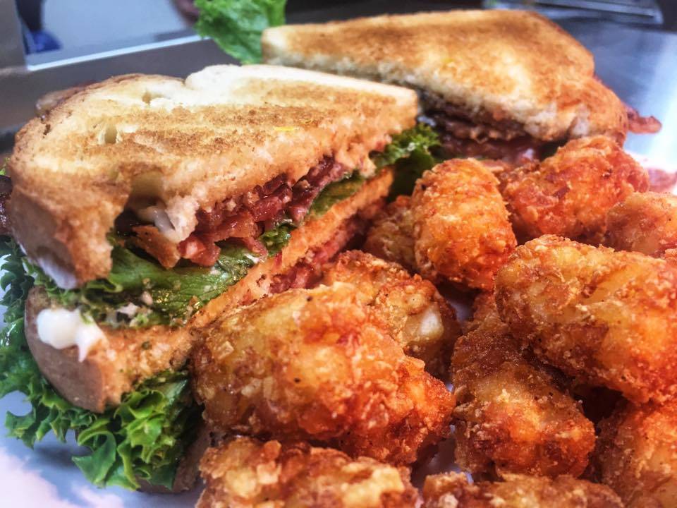 Eat 23 Cafe | restaurant | 2516 E 10th St, Greenville, NC 27858, USA | 2523641919 OR +1 252-364-1919