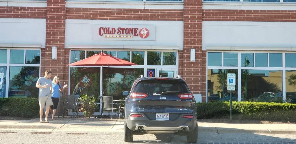 Cold Stone Creamery | bakery | 3520 Seven Bridges Dr Ste 102, Woodridge, IL 60517, USA | 6303229640 OR +1 630-322-9640
