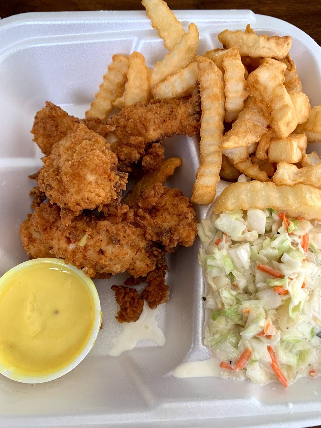 Coldwater Café | restaurant | 3810 Hatch Blvd, Sheffield, AL 35660, USA | 2563819633 OR +1 256-381-9633