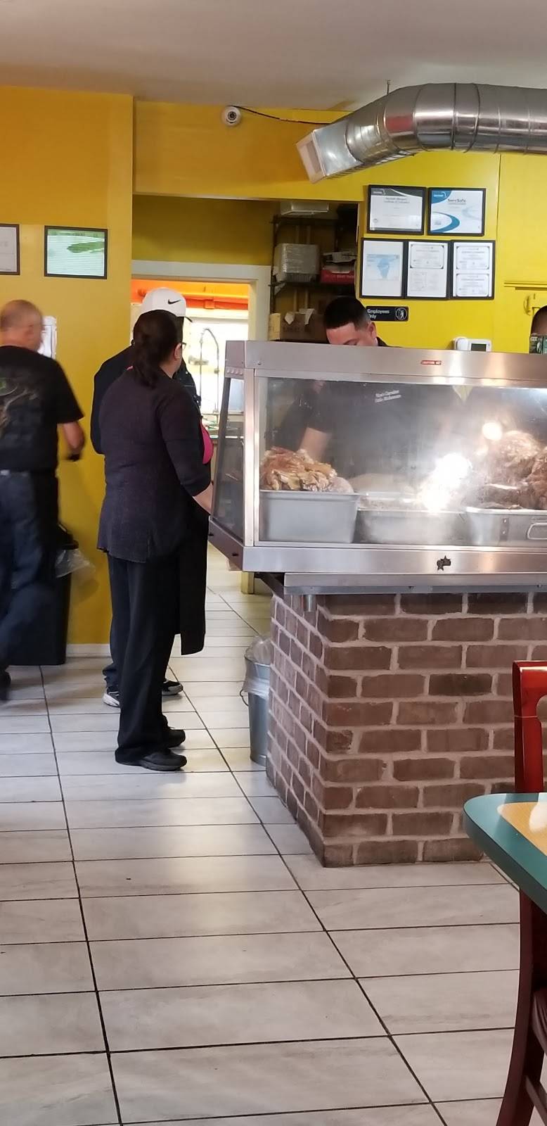 Carnitas estilo Michoacan | restaurant | 627 W Jefferson St, Joliet, IL 60435, USA | 7793795007 OR +1 779-379-5007