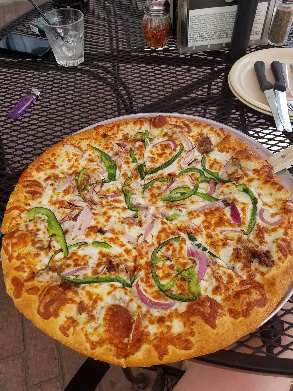 The Corner Slice | restaurant | 600 N Elm St, Greensboro, NC 27401, USA | 3363333077 OR +1 336-333-3077