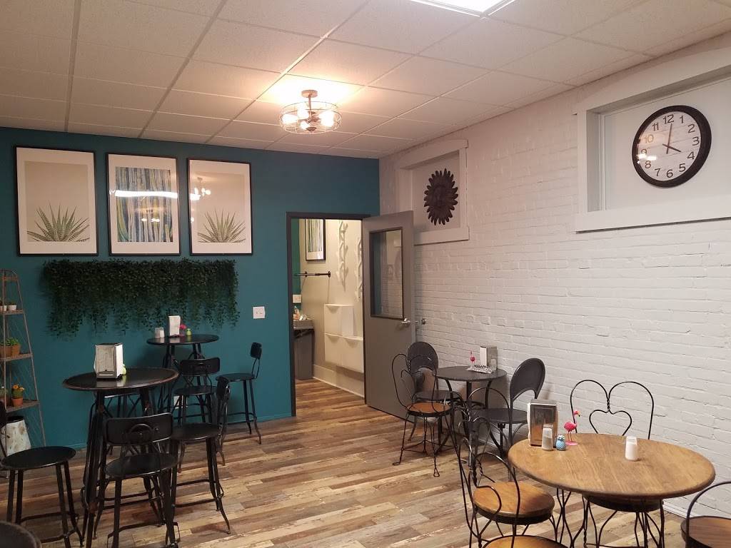 Fit Fab Fun | restaurant | 209 S Sandusky Ave, Bucyrus, OH 44820, USA | 4195620090 OR +1 419-562-0090