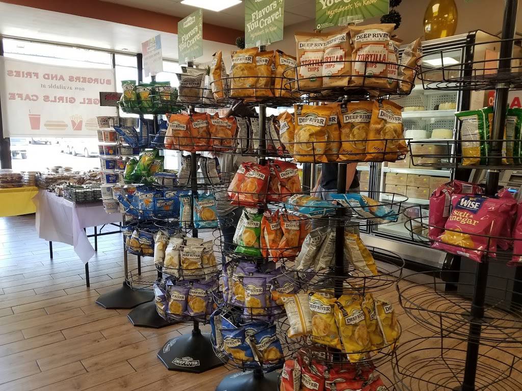 Bagel Girls Cafe | restaurant | 69 Brookside Ave, Chester, NY 10918, USA | 8454698505 OR +1 845-469-8505