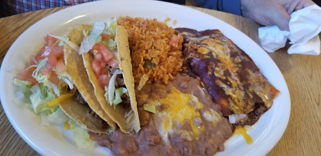 El Mercado Restaurant | restaurant | 1725 S. access road west, Clyde, TX 79510, USA | 3258930099 OR +1 325-893-0099