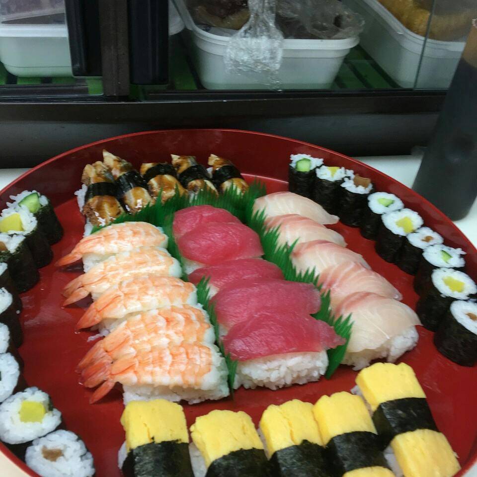 Waipuna Sushi | restaurant | 2801-B, E Manoa Rd, Honolulu, HI 96822, USA | 8089881200 OR +1 808-988-1200