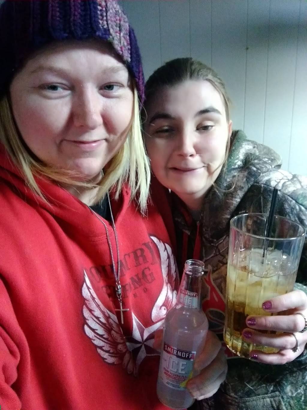 Community Bowl Bar and Grill | restaurant | 518 Main St, Dumont, IA 50625, USA | 6418573787 OR +1 641-857-3787