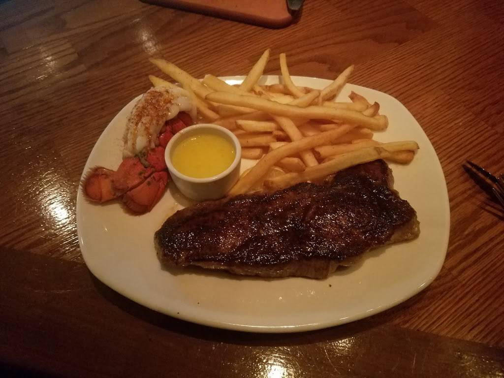 Outback Steakhouse | restaurant | 807 E Harmony Rd, Fort Collins, CO 80525, USA | 9702290889 OR +1 970-229-0889
