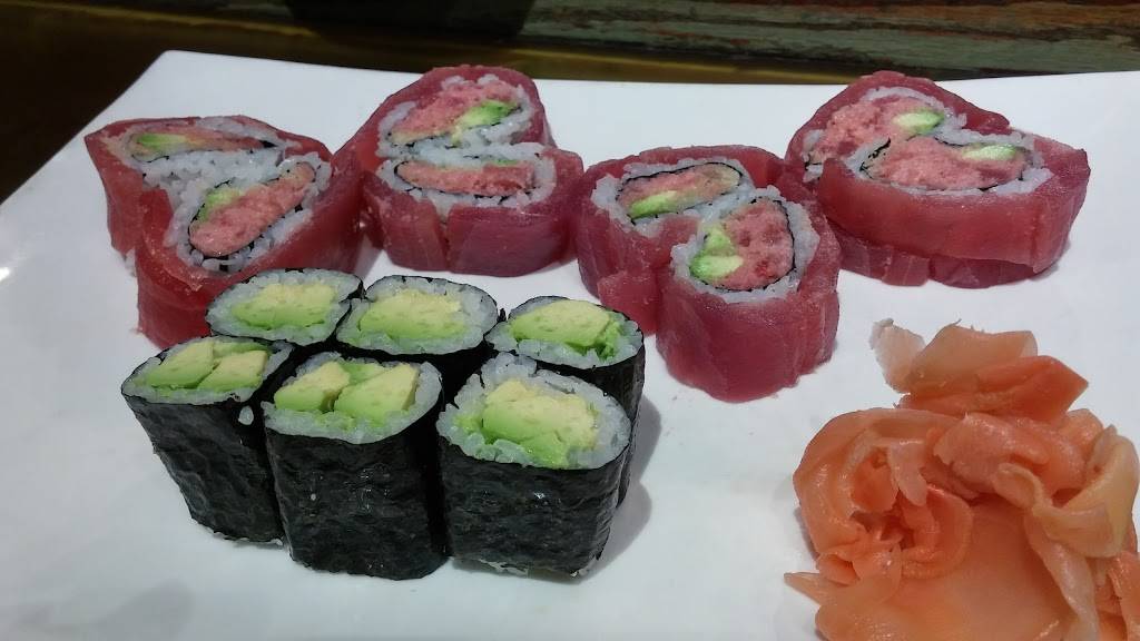 Mandarin Court | restaurant | 660 Woodbury Glassboro Rd #5, Sewell, NJ 08080, USA | 8564686893 OR +1 856-468-6893