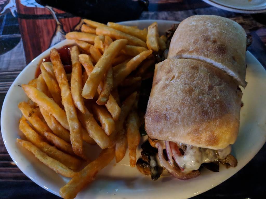 Spectators Sports Bar & Grill | restaurant | 5850 Eubank Blvd NE #59, Albuquerque, NM 87111, USA | 5052751166 OR +1 505-275-1166