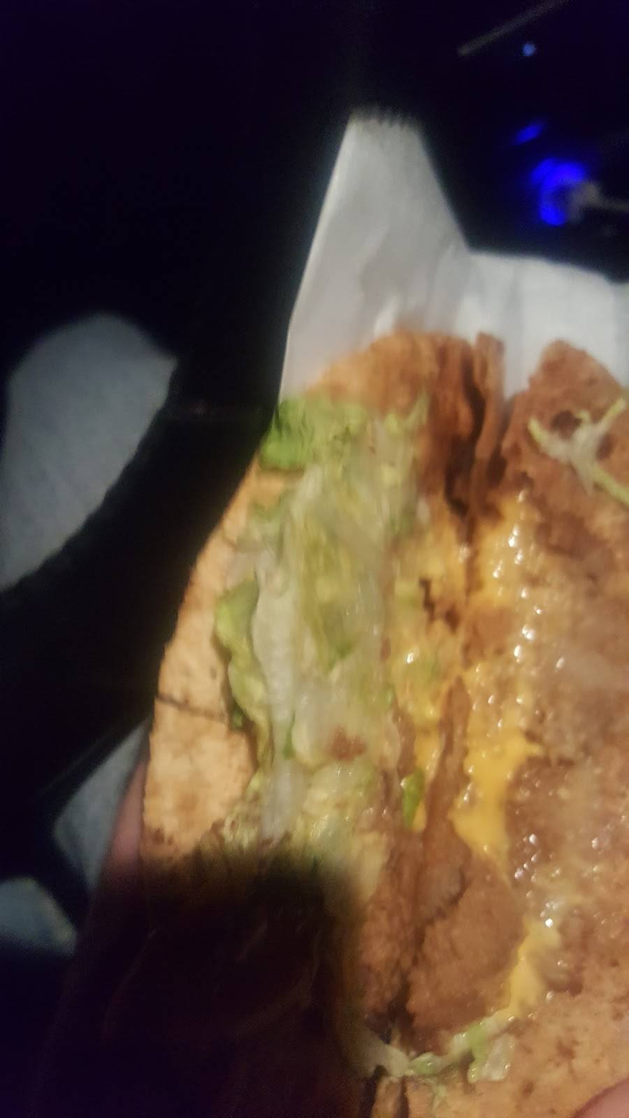 Jack in the Box | restaurant | 1016 S 5th St, St Charles, MO 63301, USA | 6368968092 OR +1 636-896-8092