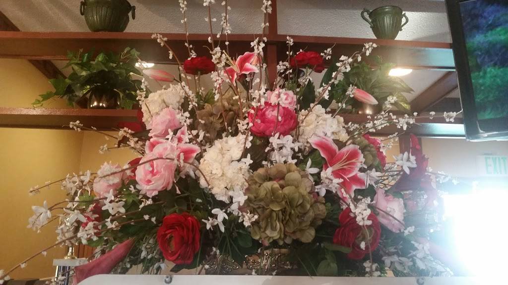 Georgios II Pizza & Family Restuarant | restaurant | 5945 W Jim Bilton Blvd, St George, SC 29477, USA | 8435639030 OR +1 843-563-9030