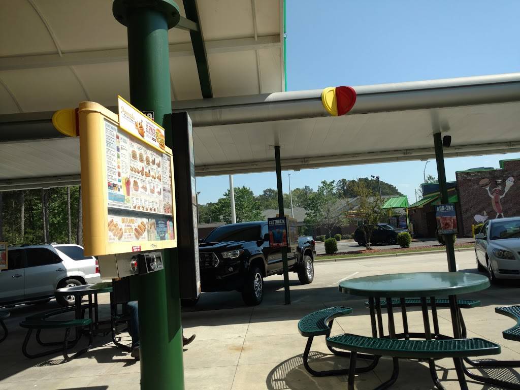 Sonic Drive-In | restaurant | 1240 N Arendell Ave, Zebulon, NC 27597, USA | 9192693477 OR +1 919-269-3477