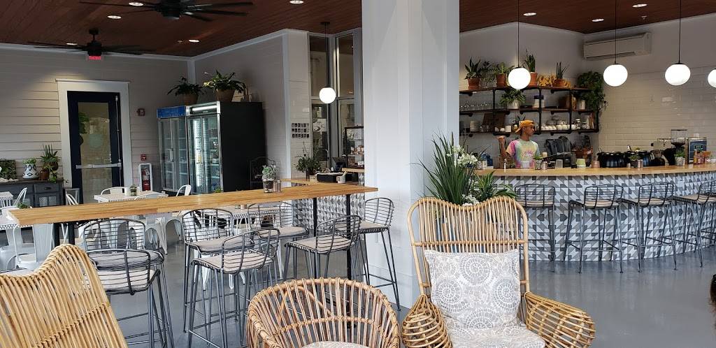 Karma Juice Bar & Eatery | restaurant | 201 Main St, Safety Harbor, FL 34695, USA | 7274745641 OR +1 727-474-5641