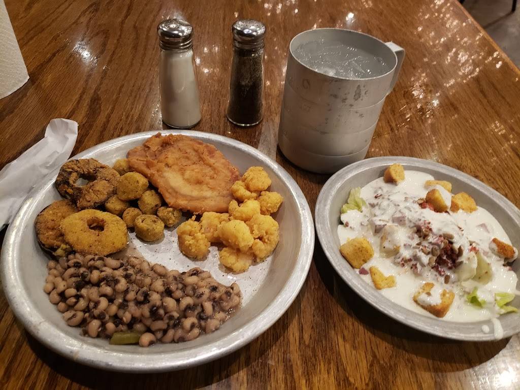 Berrys Seafood Magee | restaurant | 1616 US 49, Magee, MS 39111, USA | 6018499313 OR +1 601-849-9313