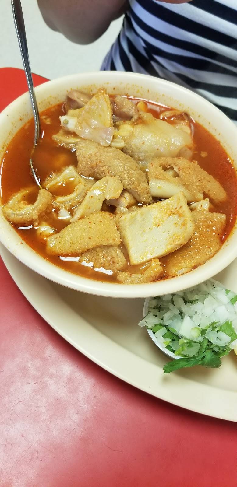 Tacos Unicos | restaurant | 16105 Arrow Blvd # A, Fontana, CA 92335, USA | 9098223888 OR +1 909-822-3888