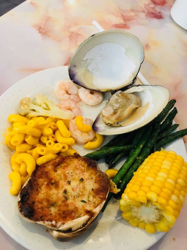 Oriental Palace Buffet | restaurant | 3364 Warren Rd, Cleveland, OH 44111, USA | 2166719988 OR +1 216-671-9988