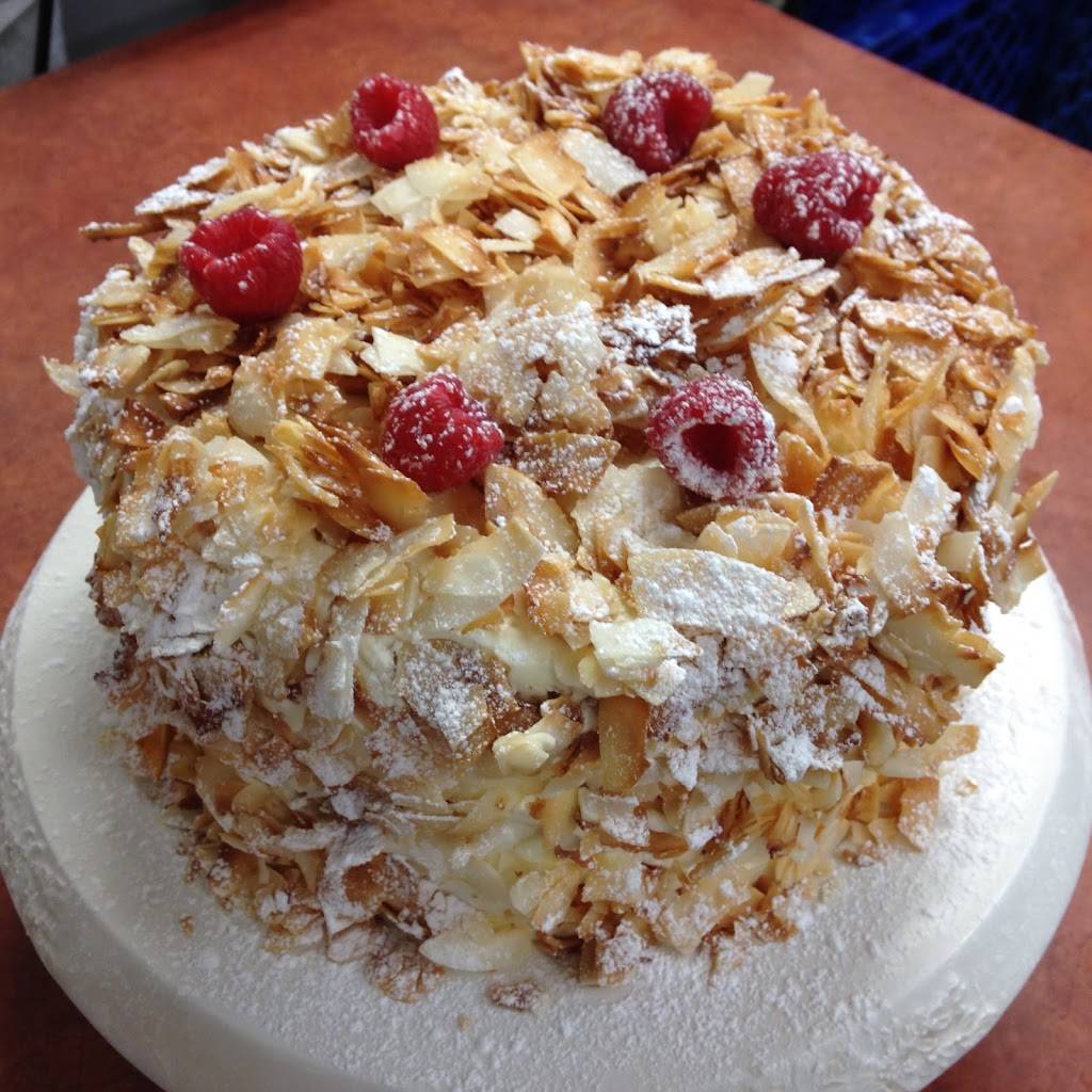 Bluefront Cafe | cafe | 3420, 86 W Maple St, Sturgeon Bay, WI 54235, USA | 9207439218 OR +1 920-743-9218