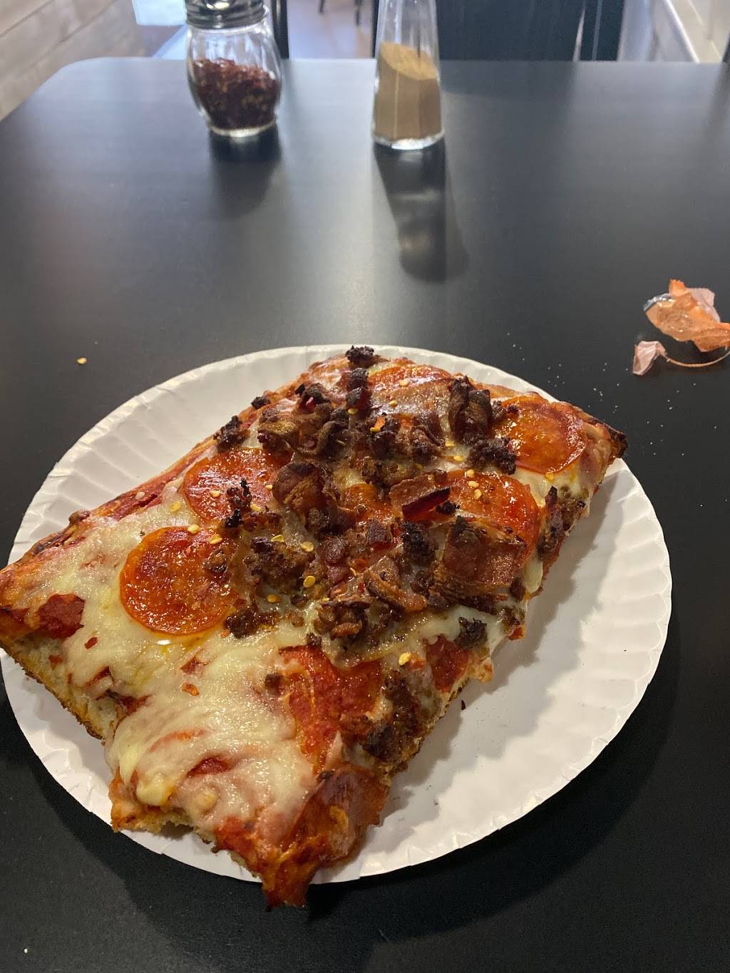 Pistolese’s Pizzeria | meal takeaway | 7130 Big Bend Rd #111, Gibsonton, FL 33534, USA | 8134426614 OR +1 813-442-6614