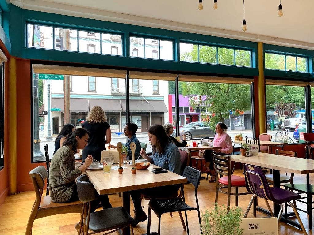 Stone Soup PDX | restaurant | 306 NW Broadway, Portland, OR 97209, USA | 5037194772 OR +1 503-719-4772