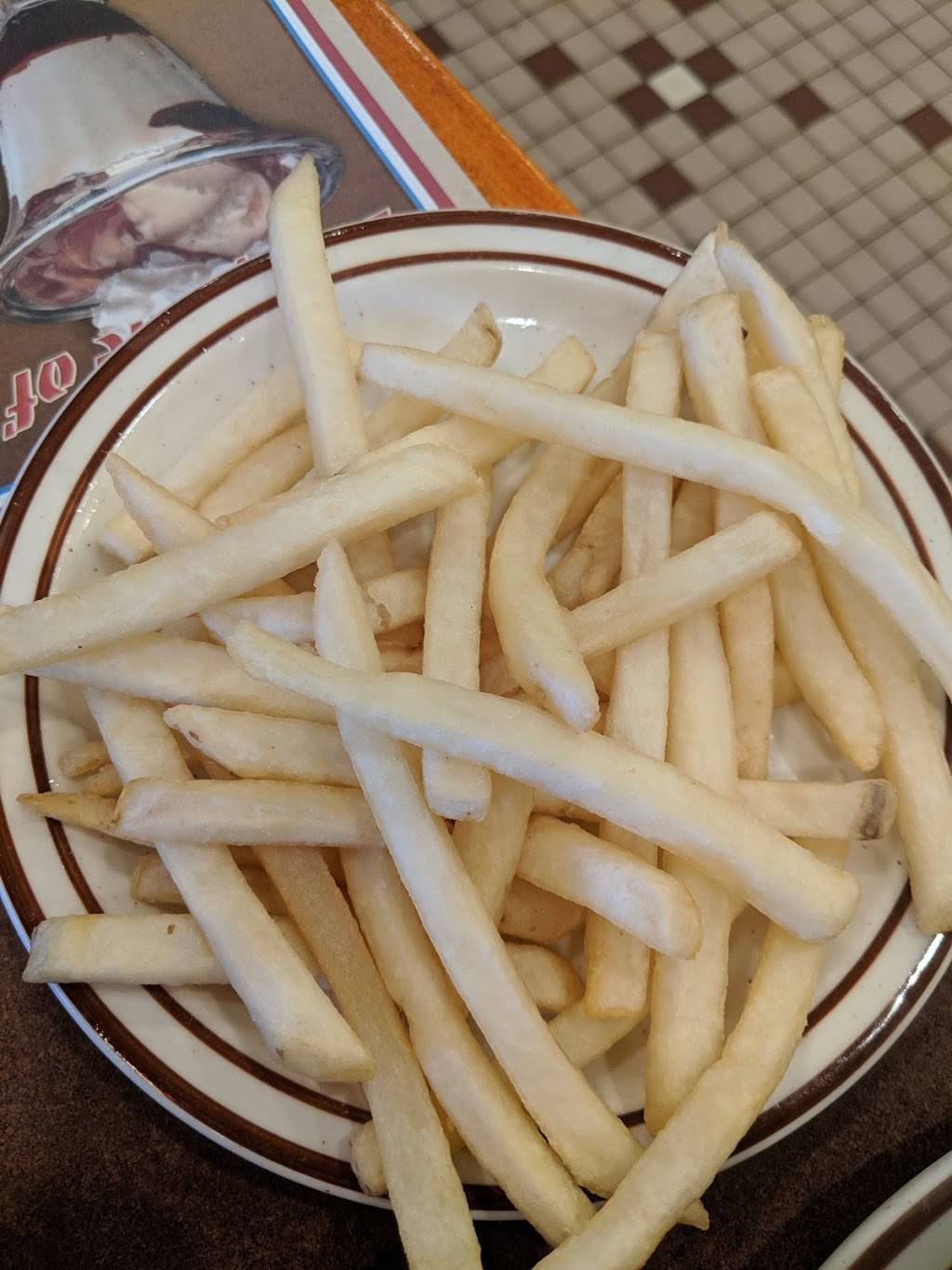 Kerbys Koney Island | restaurant | 37155 Six Mile Rd, Livonia, MI 48152, USA | 7344647773 OR +1 734-464-7773