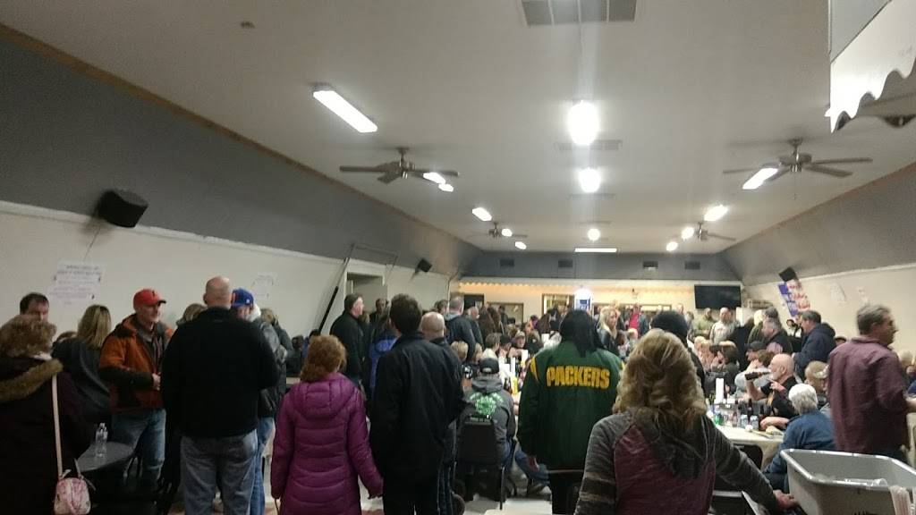 American Legion Post 100 | restaurant | 211 Legion Rd, East Peoria, IL 61611, USA | 3097458968 OR +1 309-745-8968