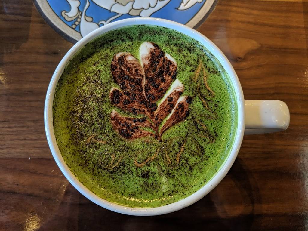 Urth Caffé Orange | restaurant | 100 W Chapman Ave, Orange, CA 92866, USA | 9493295755 OR +1 949-329-5755