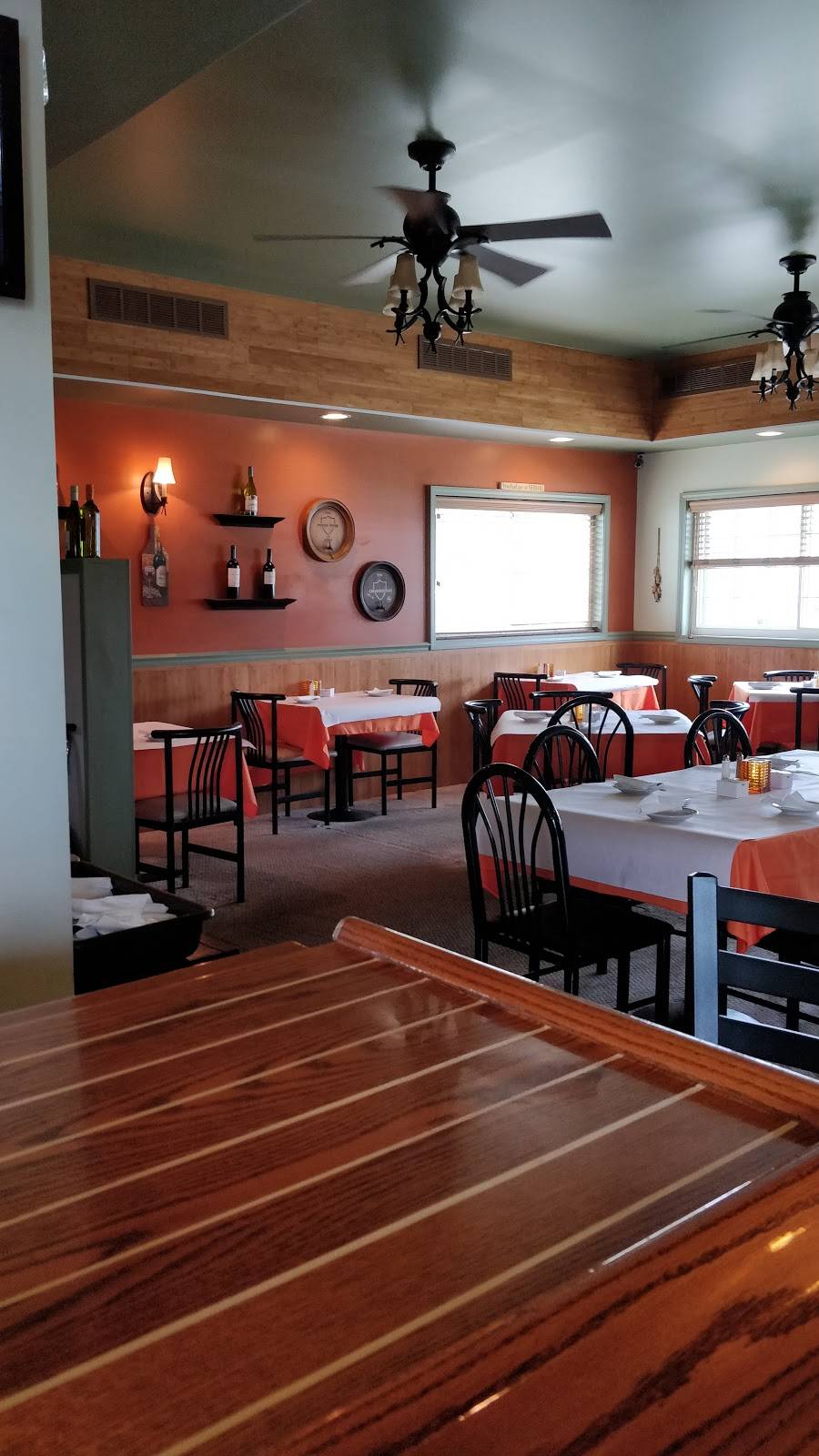 The Little Bar Restaurant of Marine City | restaurant | 321 Chartier Rd, Marine City, MI 48039, USA | 8107658084 OR +1 810-765-8084