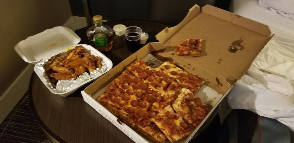 Goodfellas Pizzeria Inc | restaurant | 745 W Market St, Niagara Falls, NY 14301, USA | 7162858448 OR +1 716-285-8448