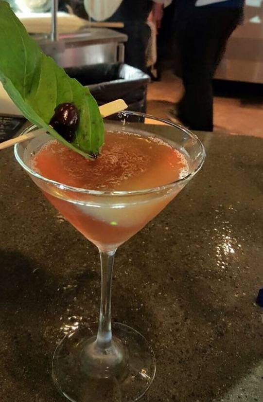 Tessio | restaurant | 2238 NW Bucklin Hill Rd #103, Silverdale, WA 98383, USA | 3602862193 OR +1 360-286-2193