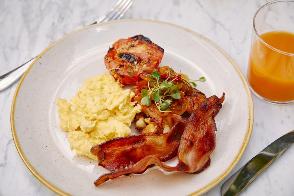 Mayfair Grill | restaurant | 3000 Florida Ave, Miami, FL 33133, USA | 3054410000 OR +1 305-441-0000