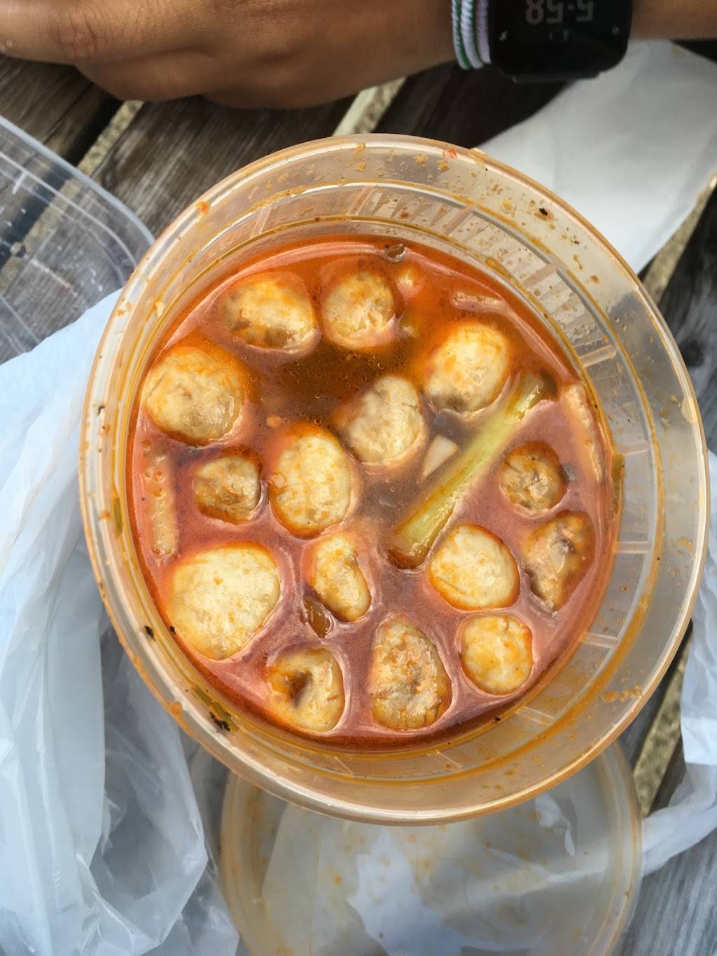 Veli Thai Food | restaurant | 340 SW 5th Ave, Portland, OR 97204, USA | 5038671514 OR +1 503-867-1514