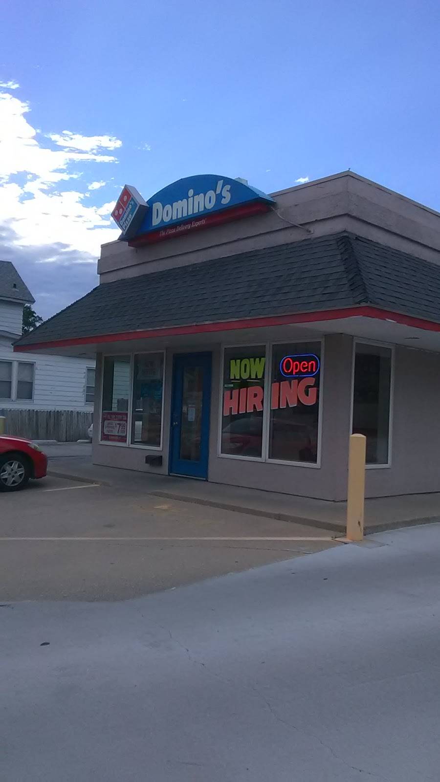 Dominos Pizza | meal delivery | 409 E N Grand Ave E, Springfield, IL 62702, USA | 2175282001 OR +1 217-528-2001