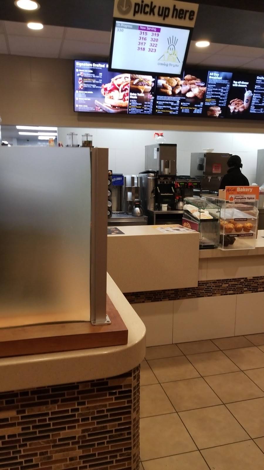 McDonalds | cafe | 850 S Main St, Cheshire, CT 06410, USA | 2032729002 OR +1 203-272-9002