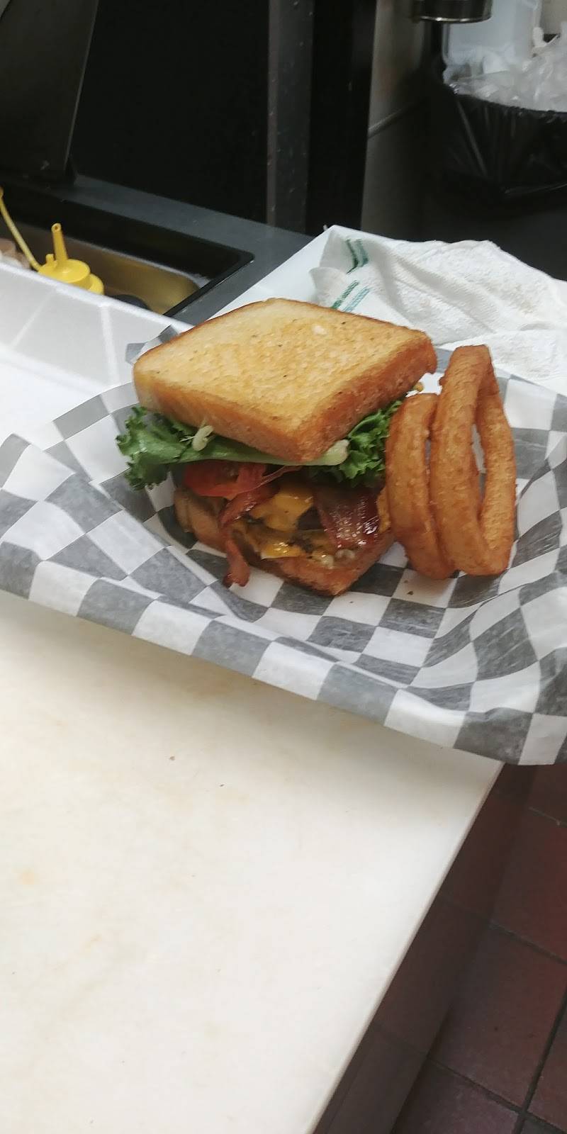 The Wing Company | restaurant | 7071 Raeford Rd A, Fayetteville, NC 28304, USA | 9104915081 OR +1 910-491-5081