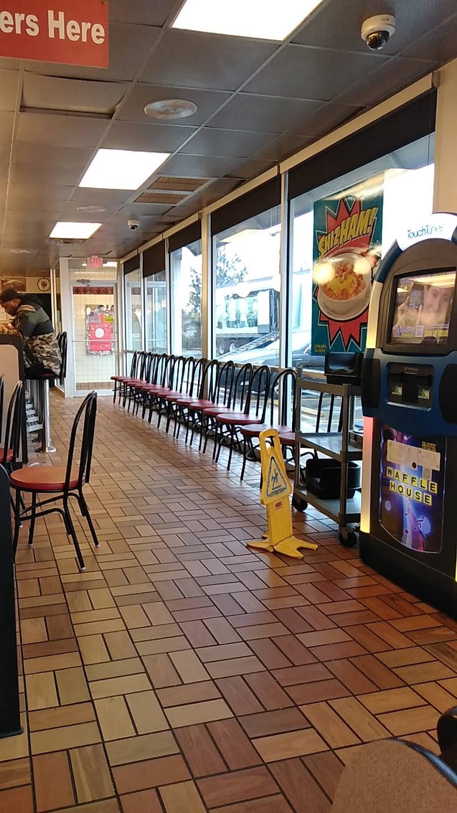 Waffle House | meal takeaway | 1450 Veterans Memorial Hwy SE, Mableton, GA 30126, USA | 4046997114 OR +1 404-699-7114