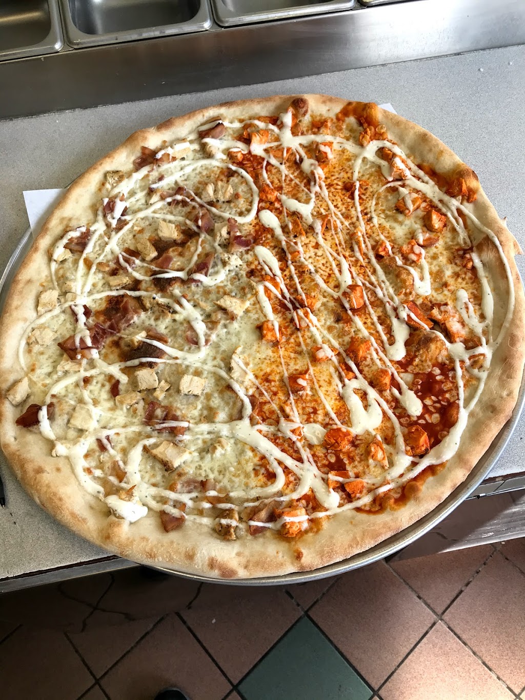 Angelinas Pizzeria | restaurant | 230 Holland St, Somerville, MA 02144, USA | 6177761240 OR +1 617-776-1240