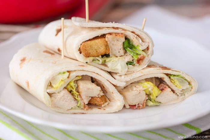 Yummy Gyro - Williston Park | restaurant | 579 Willis Ave, Williston Park, NY 11596, USA | 5167397600 OR +1 516-739-7600