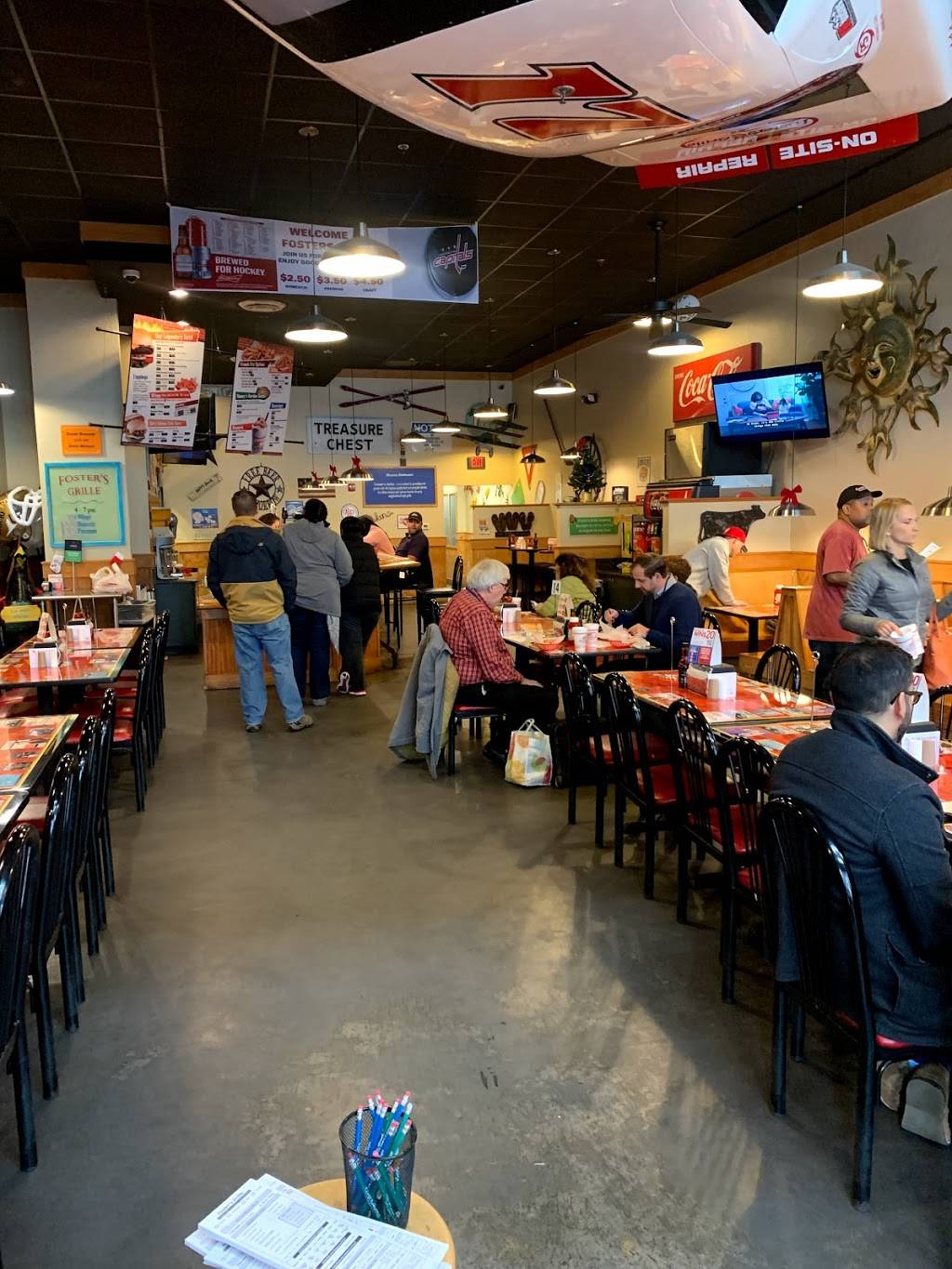 Fosters Grille | restaurant | 2004 Eisenhower Ave, Alexandria, VA 22314, USA | 7035190055 OR +1 703-519-0055