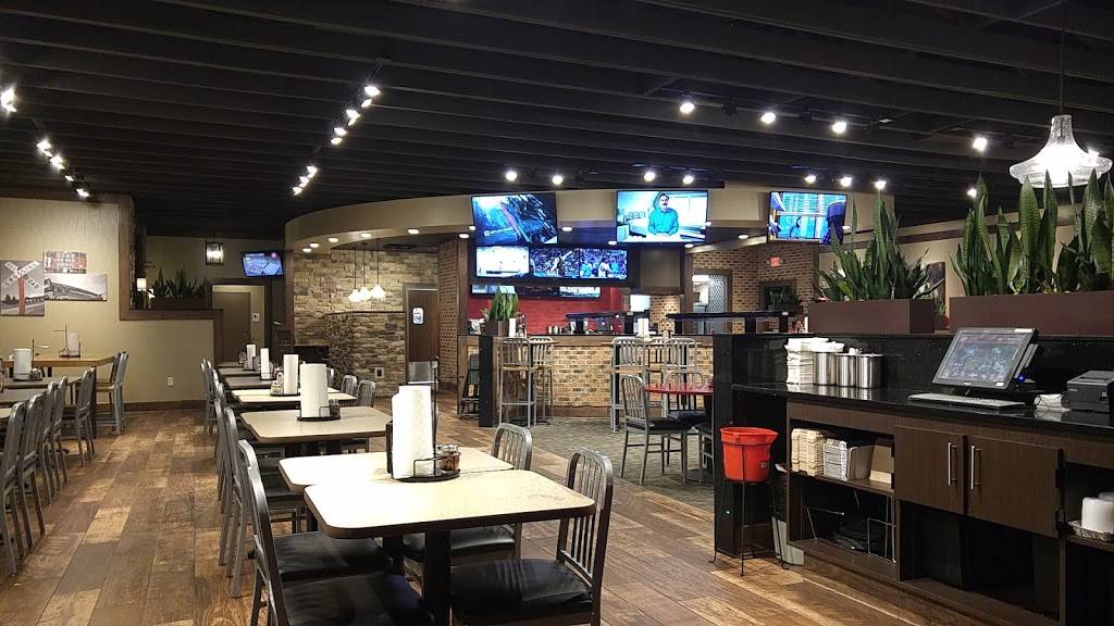 Pizza Hut | restaurant | 609 N 13th St, Decatur, IN 46733, USA | 2607248130 OR +1 260-724-8130