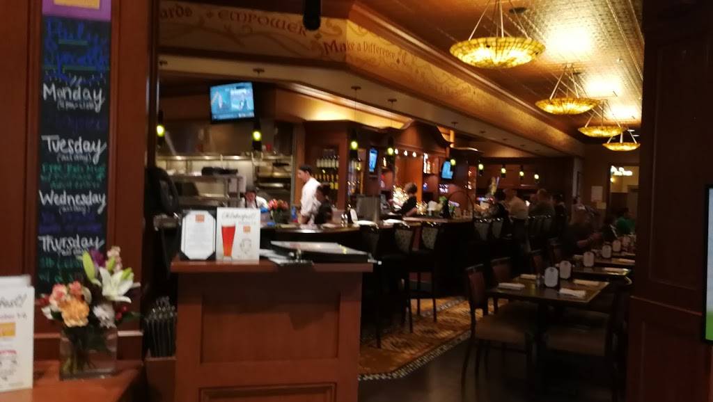 The Pub | restaurant | 100 Village Drive, King of Prussia, PA 19406, USA | 4846903560 OR +1 484-690-3560