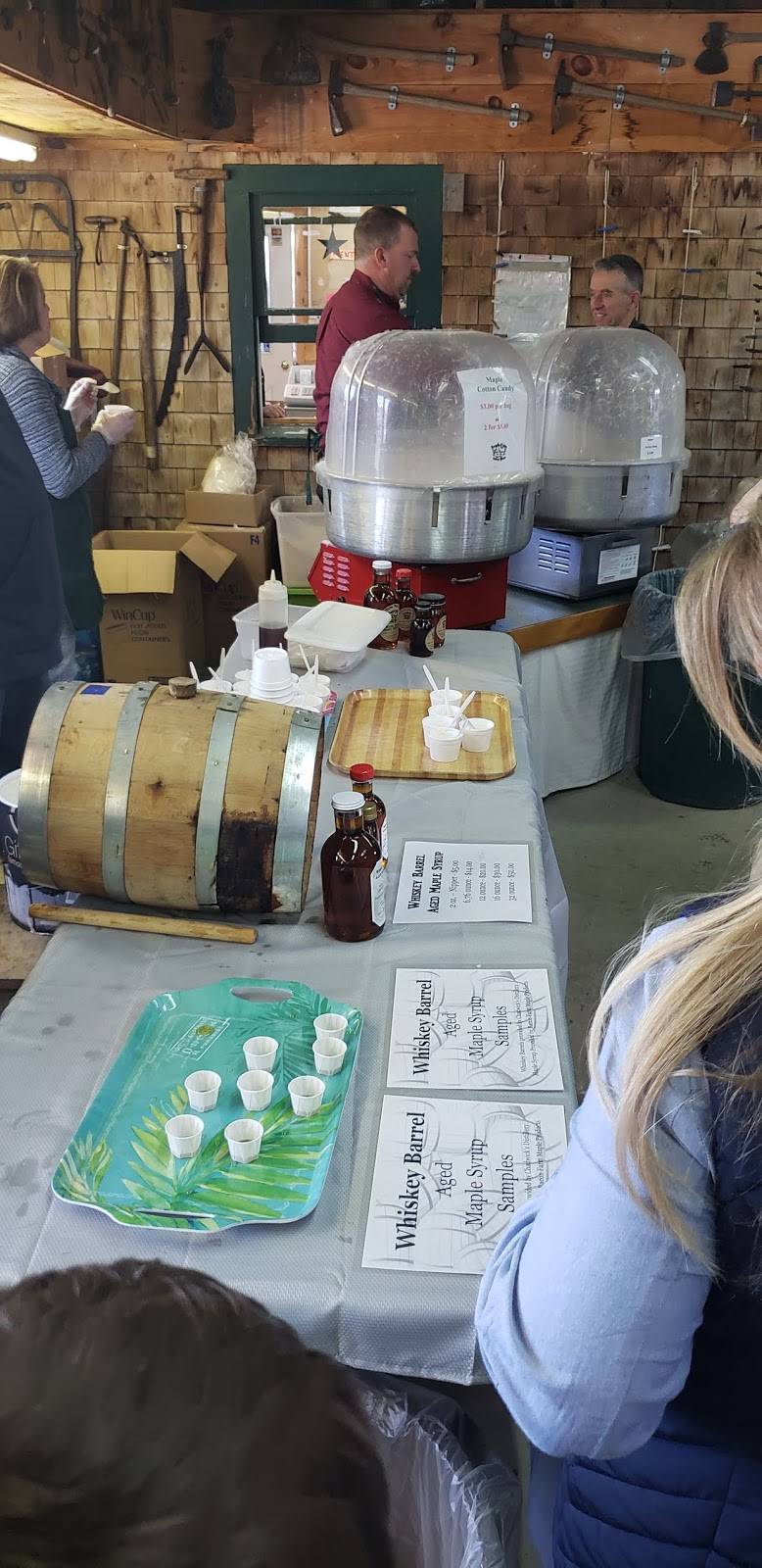 Bacon Farm Maple Products | restaurant | 1427 Pond Rd, Sidney, ME 04330, USA | 2075475053 OR +1 207-547-5053