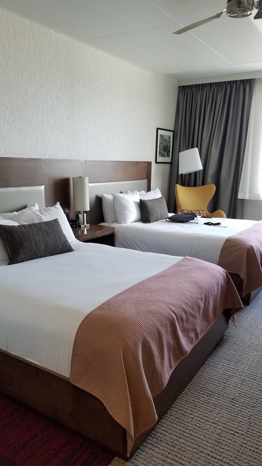 The Hotel at Oberlin | restaurant | 10 E College St, Oberlin, OH 44074, USA | 4407757001 OR +1 440-775-7001