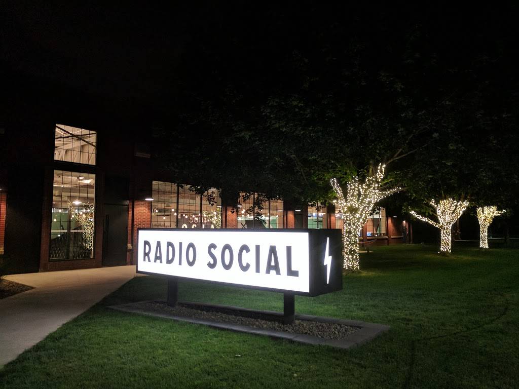 Radio Social | restaurant | 20 Carlson Rd, Rochester, NY 14610, USA | 5852441484 OR +1 585-244-1484