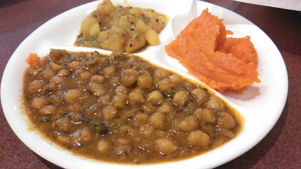 Shan Restaurant | restaurant | 5060 N Sheridan Rd, Chicago, IL 60640, USA | 7737694961 OR +1 773-769-4961