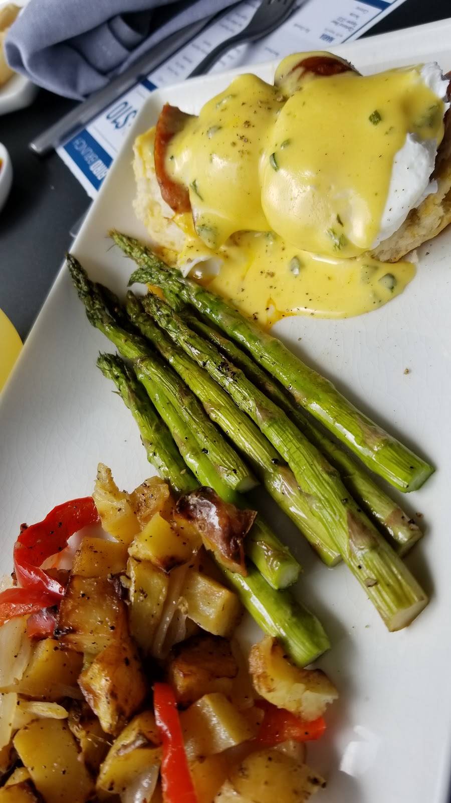 branch & bird | restaurant | 640 Taylor St 12th floor, Fort Worth, TX 76102, USA | 6827858888 OR +1 682-785-8888