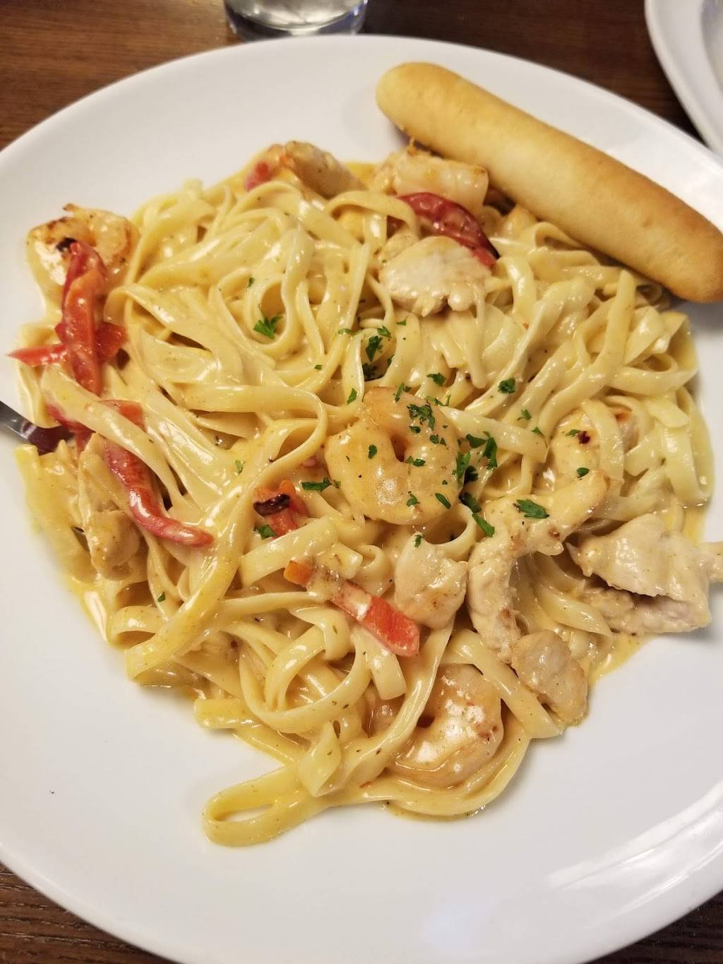 TGI Fridays | restaurant | 7655 Arundel Mills Blvd, Hanover, MD 21076, USA | 4103796762 OR +1 410-379-6762