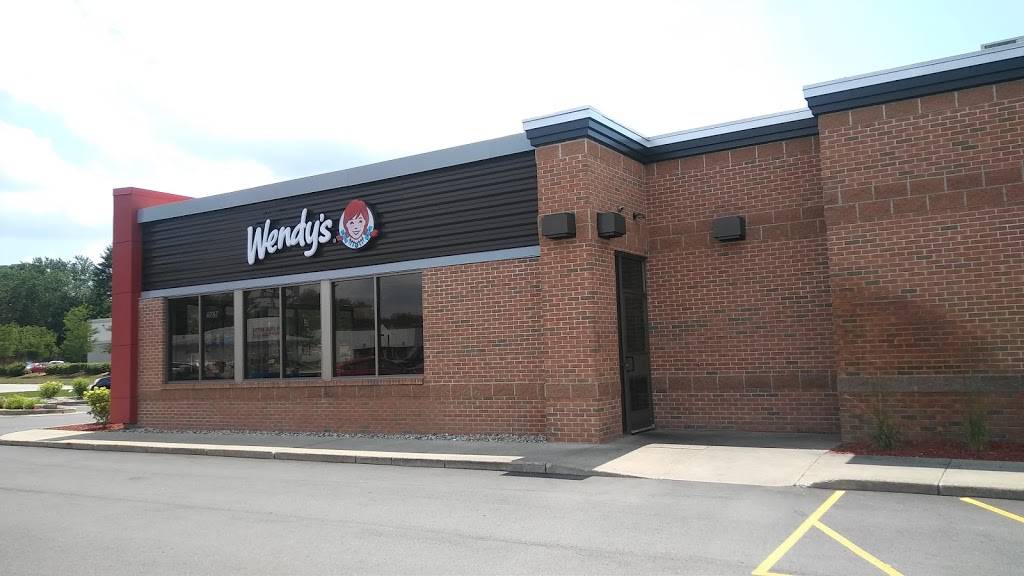 Wendys | restaurant | 5830 Westnedge Ave. South, Portage, MI 49002, USA | 2693454794 OR +1 269-345-4794